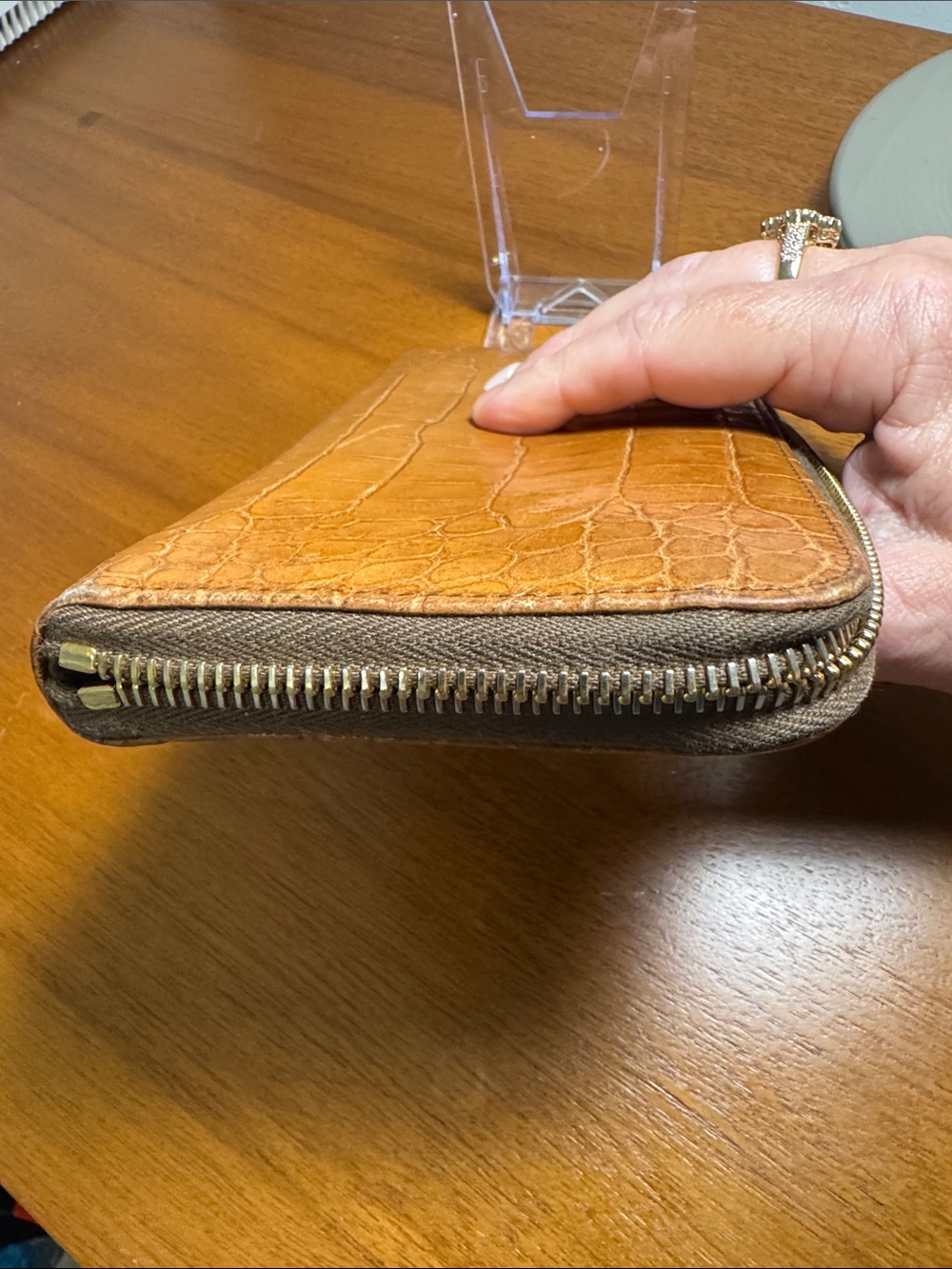 Miu Miu Cognac Croc-Embossed Zip Long Wallet with Gold Logo - Picture 6 of 11